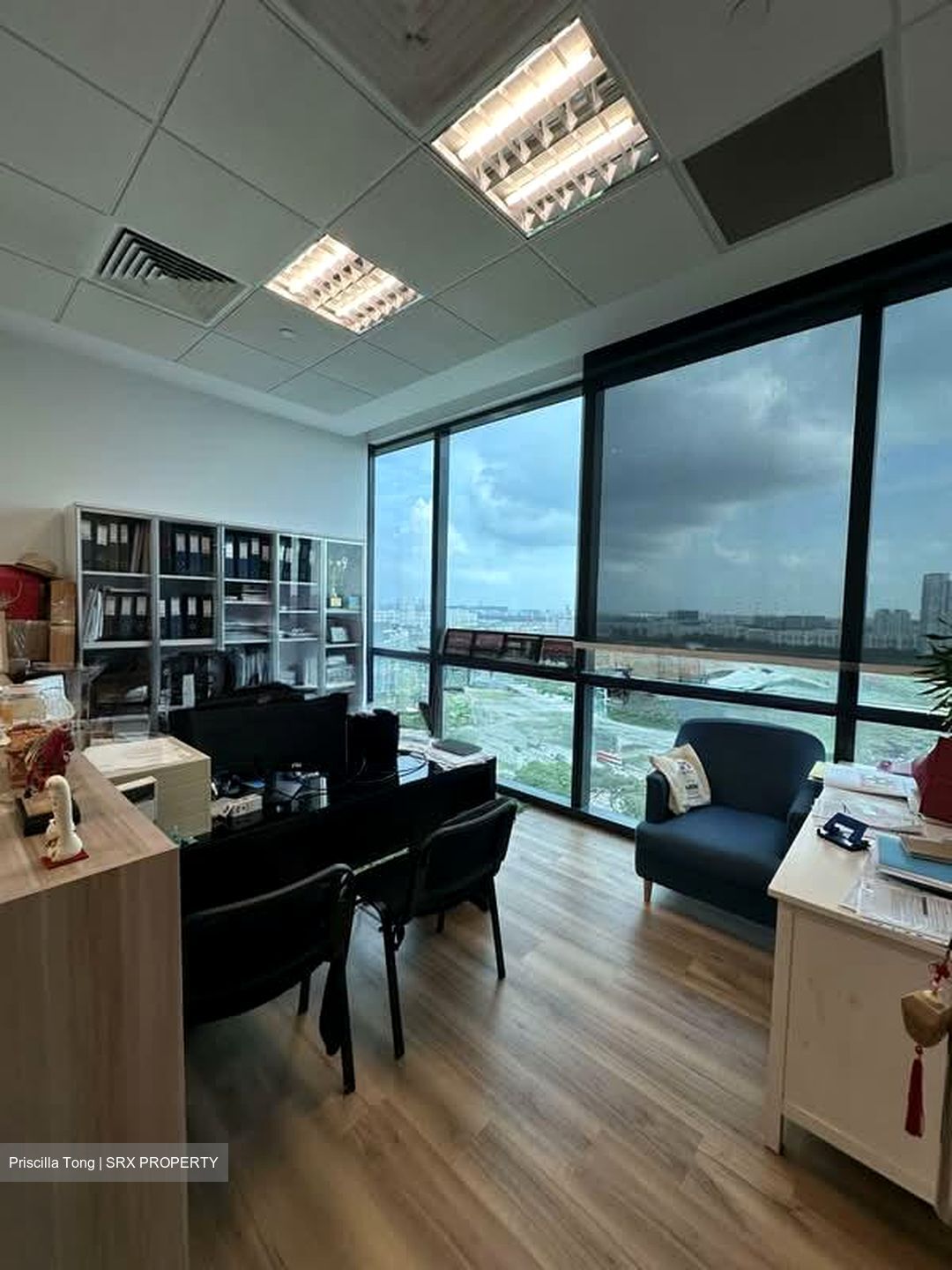Vision Exchange (D22), Office #596245371